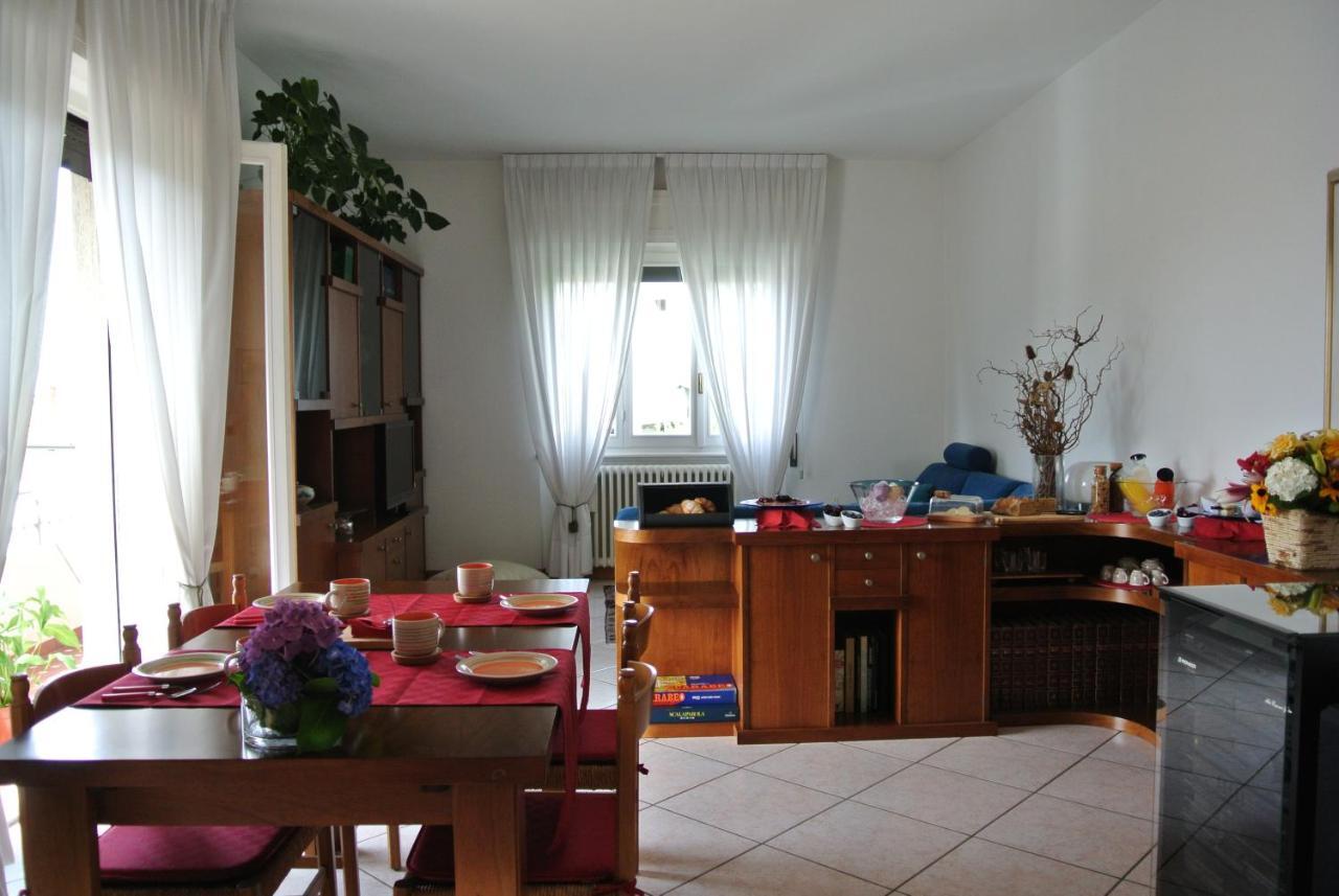 B&B Sari Como Exteriör bild